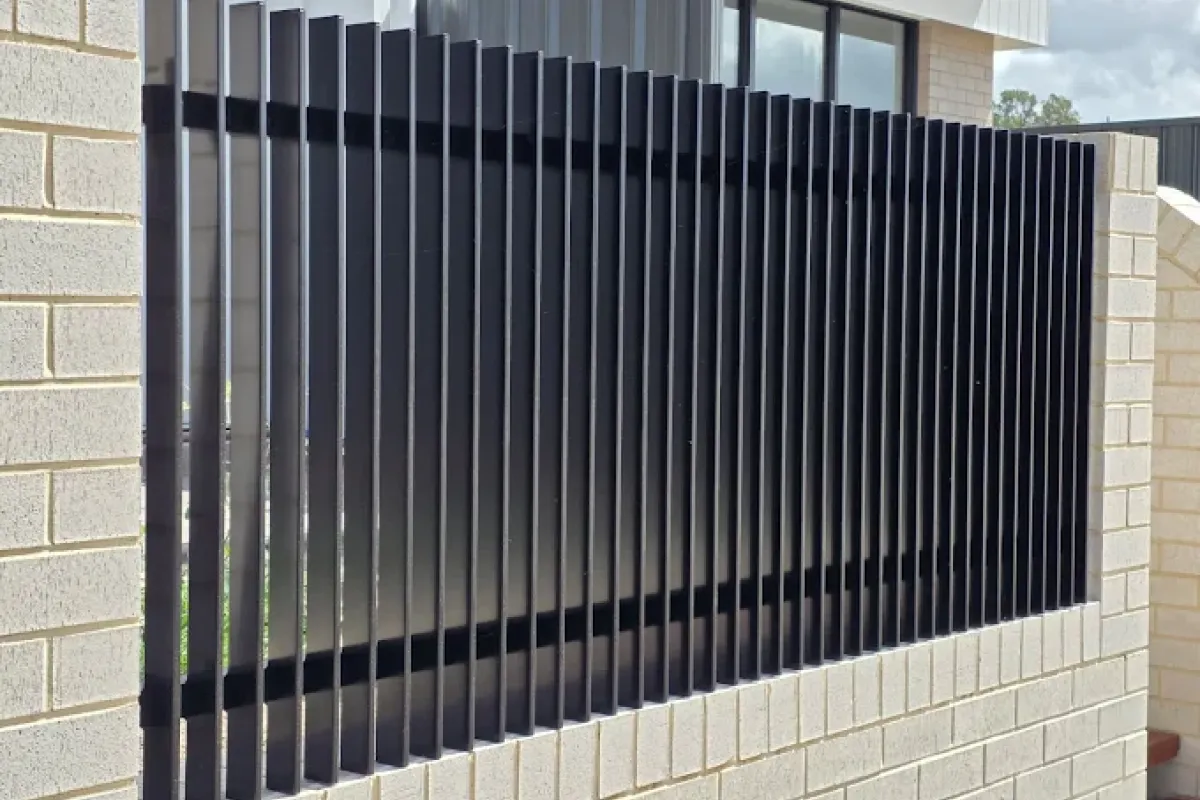 Blade Fence